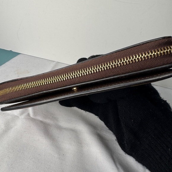 Gucci Pink and Brown Tiger Print Double Sided (Limited Edition) Wallet - Picture 3 of 10